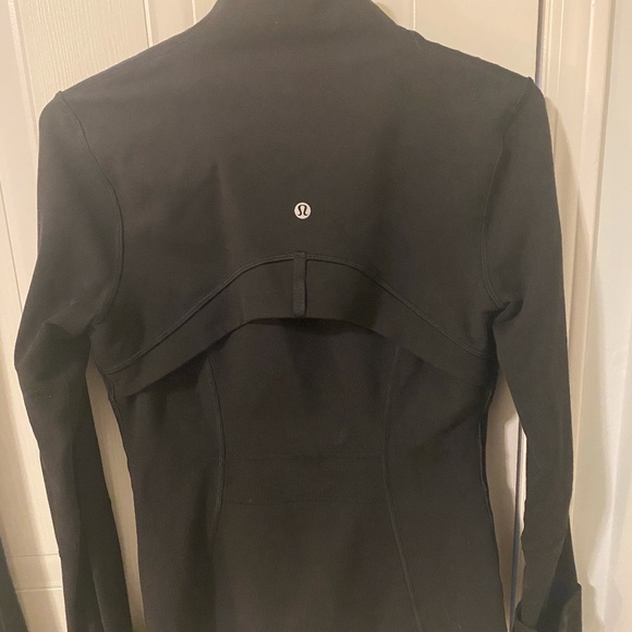 Lululemon Define Jacket - Picture 2 of 2